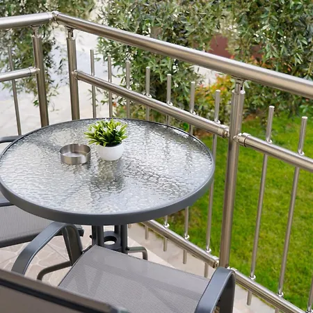 Maria Dina 1 Потос