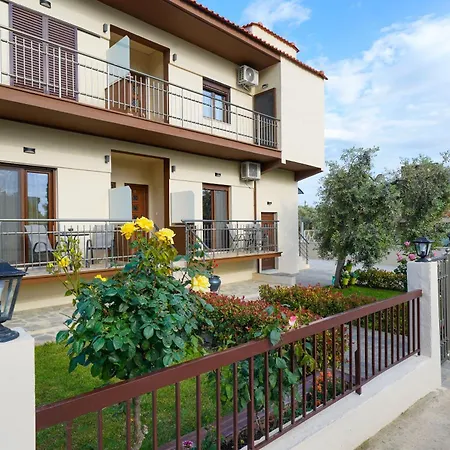 Maria Dina 1 Апартаменты Потос